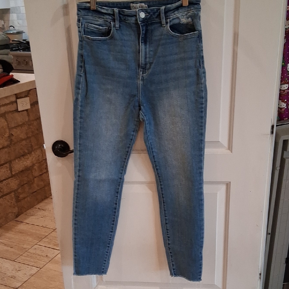Cello Skinny Jeans Size 13 Medium Light Distress Wash